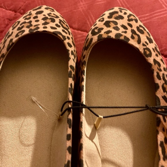 Size 7 1/2 new flats - Picture 5 of 11